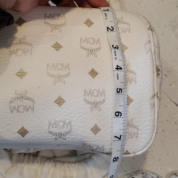 PRELOVED AUTHENTIC MCM PURSE - Picture 10 of 10
